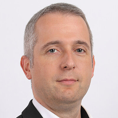 Dr. Tobias Cohrs